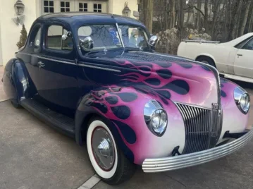 1940 Ford Deluxe