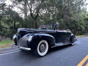 1940 Lincoln Zephyr