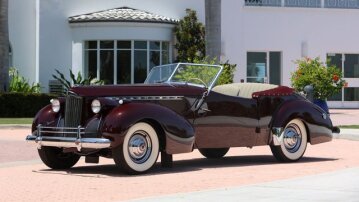 1940 Packard Model 1806