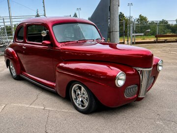 1941 Ford Deluxe