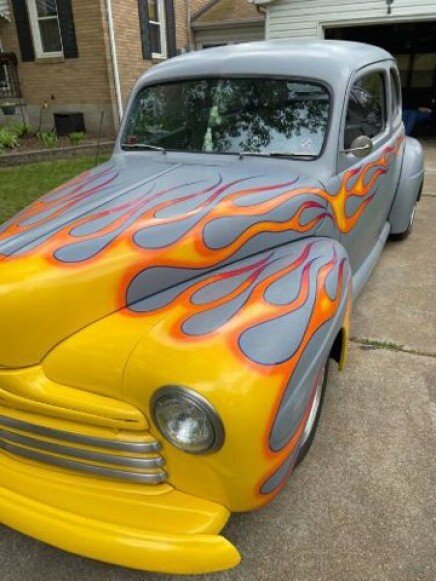 Photo 1 for 1946 Ford Deluxe