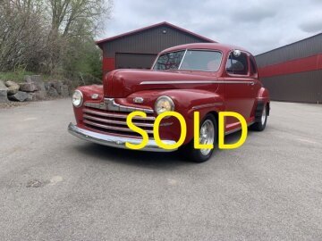 1946 Ford Super Deluxe