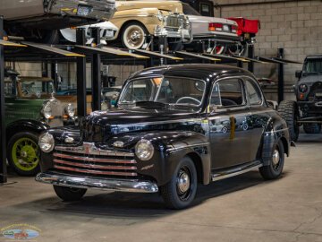 1946 Ford Super Deluxe