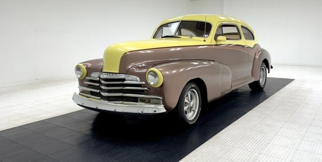 クラシックス５ チェイス 47シェビーフリートライン 1947 Chevrolet Fleetline Classic Cars for Sale - Classics on