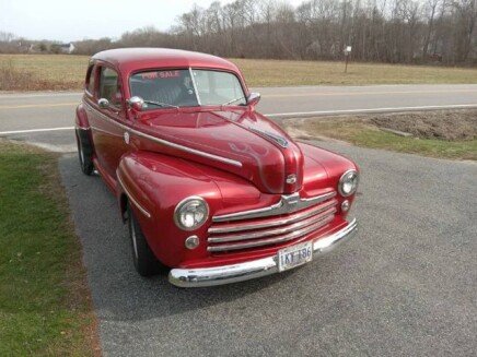 Photo 1 for 1947 Ford Deluxe