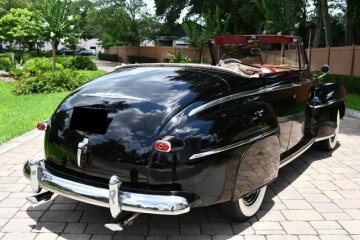 1947 Ford Super Deluxe
