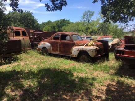 Photo 1 for 1948 Ford Deluxe