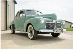 1948 Ford Deluxe