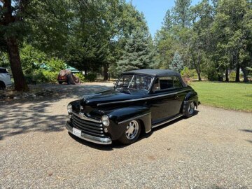 1948 Ford Super Deluxe