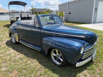 1948 Ford Super Deluxe