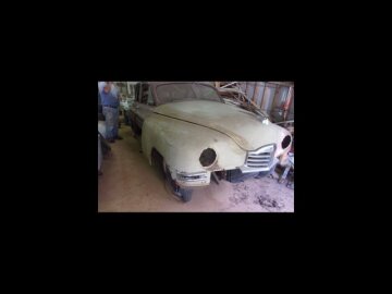 1948 Packard Deluxe