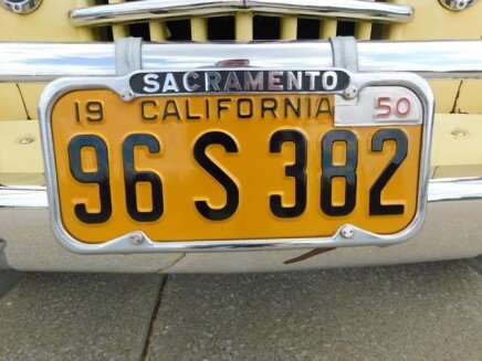 Photo 1 for 1950 Willys Jeepster