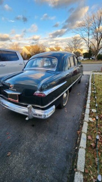 1951 Ford Custom