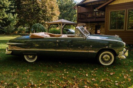 Photo 1 for 1951 Ford Custom Deluxe for Sale by Owner