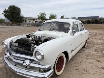 1951 Ford Custom Deluxe