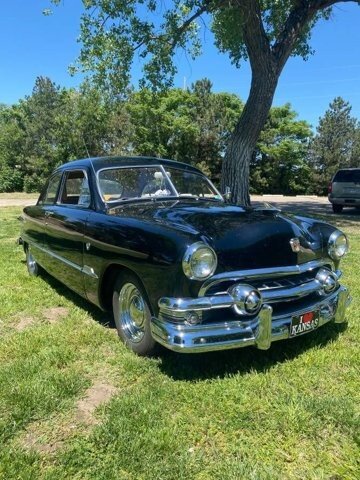 1951 Ford Custom Deluxe