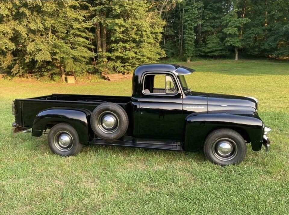 1951 International Harvester Model L