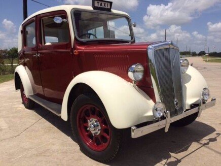 Photo 1 for 1951 Willys Jeepster