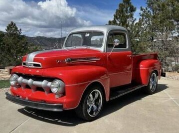 1952 Ford F1