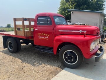 1952 Ford F4