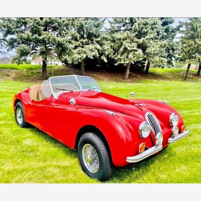 BURAGO JAGUAR XK 120 Roadster 1:24 Scale Built Kit EUR 23,99 - DE BURAGO JAGUAR XK 120 Roadster 1:24 Scale Built Kit EUR 23,99 - DE