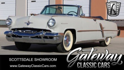 Photo 1 for 1952 Lincoln Capri