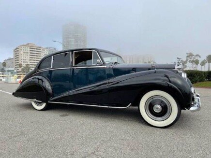 Photo 1 for 1952 Rolls-Royce Silver Wraith