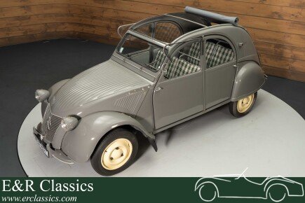 Photo 1 for 1953 Citroen 2CV