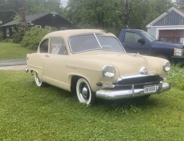 1953 Henry J Corsair Deluxe