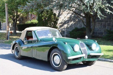 Photo 1 for 1953 Jaguar XK 120