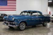 1954 Ford Crestline