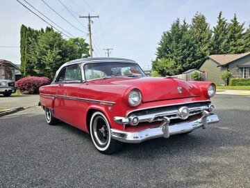1954 Ford Crestline