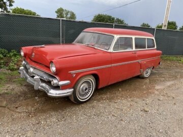 1954 Ford Crestline