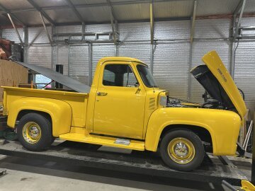 1954 Ford F100 2WD Regular Cab