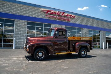 1954 International Harvester R-100