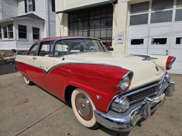 1955 Ford Crown Victoria