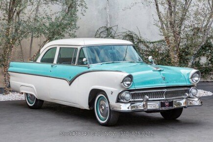 Photo 1 for 1955 Ford Fairlane
