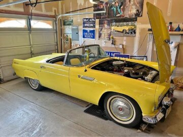 1955 Ford Thunderbird