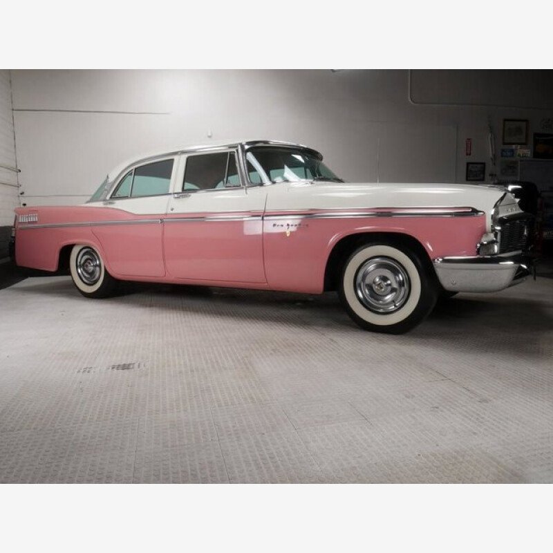Chrysler New Yorker 1957 2 Puertas Hardtop Foto editorial - Imagen de Chrysler New Yorker 1957 2 Puertas Hardtop Foto editorial - Imagen de