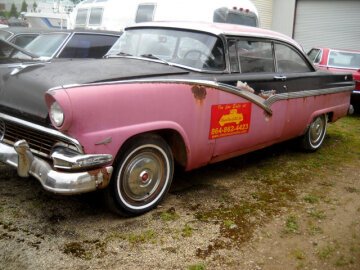 1956 Ford Fairlane