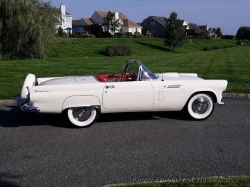 1956 Ford Thunderbird