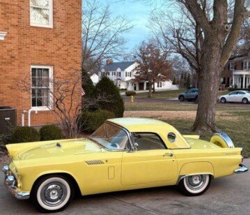 1956 Ford Thunderbird