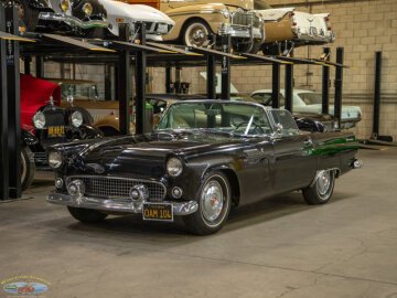 1956 Ford Thunderbird