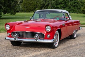 1956 Ford Thunderbird