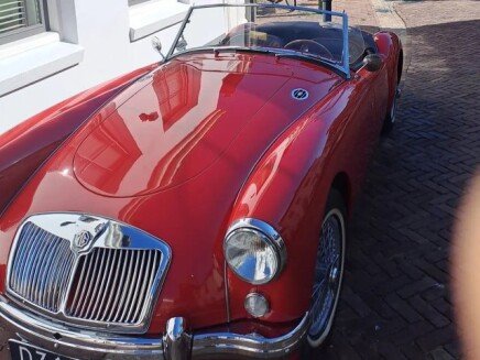 Photo 1 for 1956 MG MGA