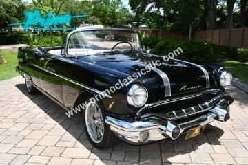 1956 Pontiac Star Chief