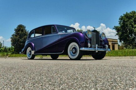 Photo 1 for 1956 Rolls-Royce Silver Wraith