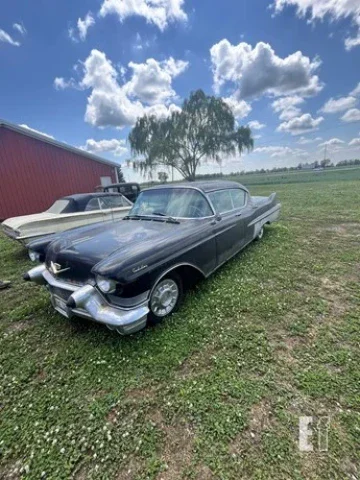 1957 Cadillac Fleetwood Sedan