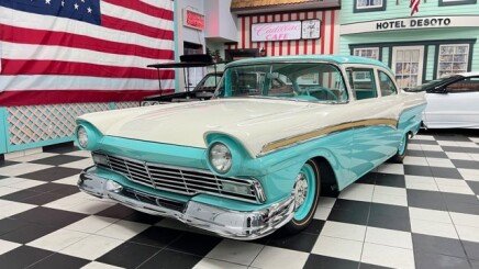 Photo 1 for 1957 Ford Custom