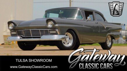 Photo 1 for 1957 Ford Custom